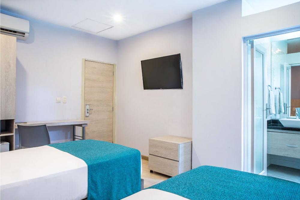 Hotel Santorini Casablanca Papares Екстериор снимка