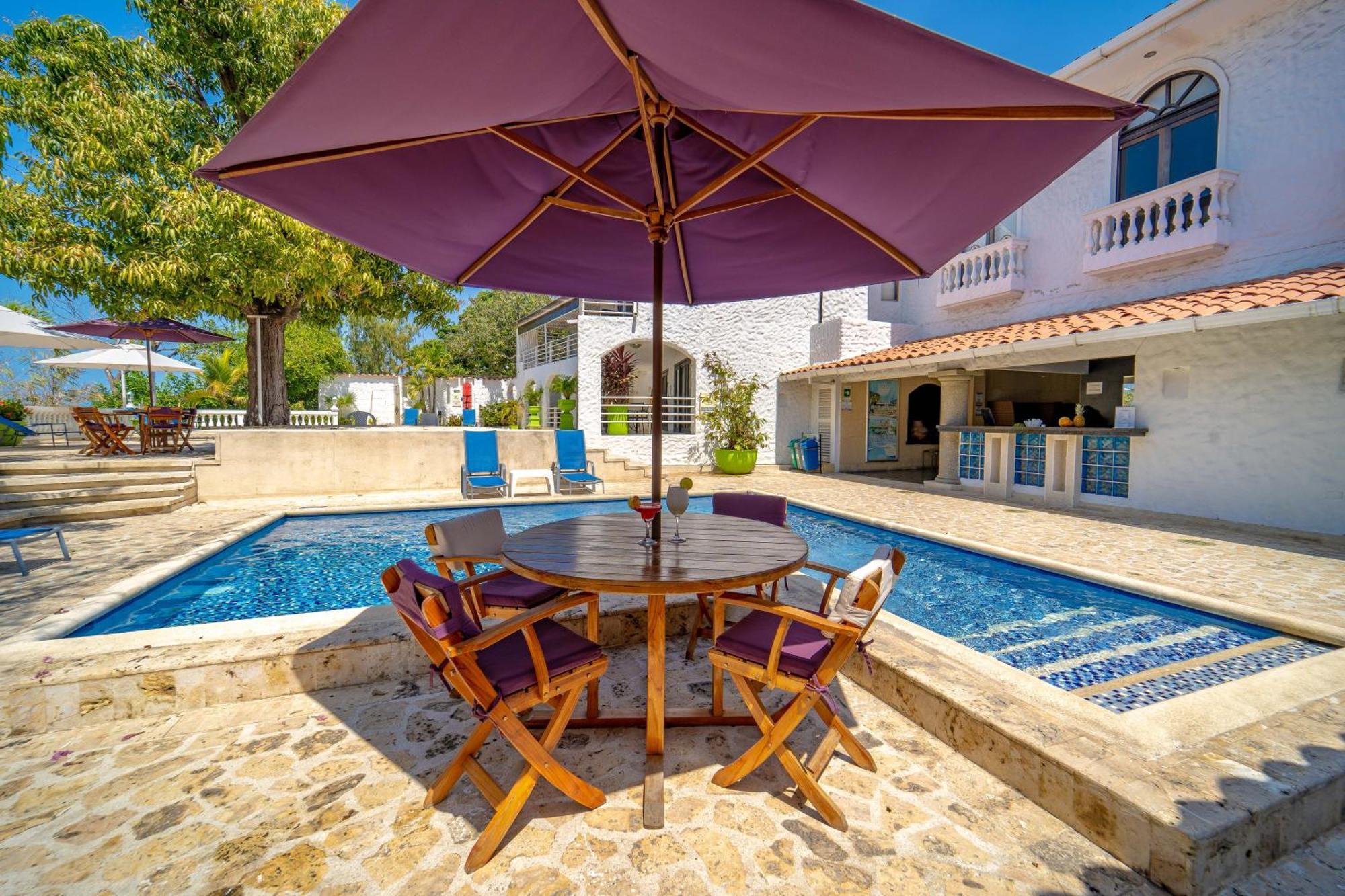 Hotel Santorini Casablanca Papares Екстериор снимка